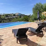 Villa Poco Geraldo, Piscina Bbq Prestige For Loule